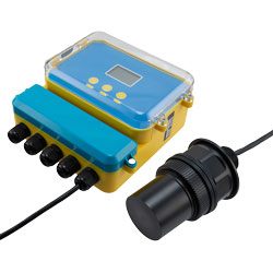 Ultrasonic level sensor with external gauge, 10 m range, 4-20 mA, G2 ...